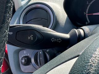 Ford Fiesta 1.2 85CV TREND