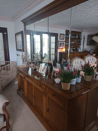 Librería aparador roble macizo con espejo