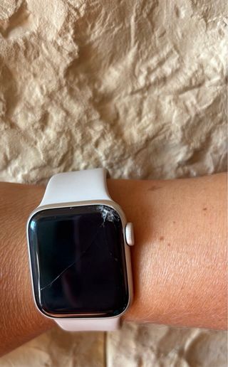 Apple Watch SE 40mm Plata