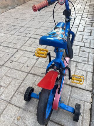 Bicicleta infantil azul con Paw Patrol