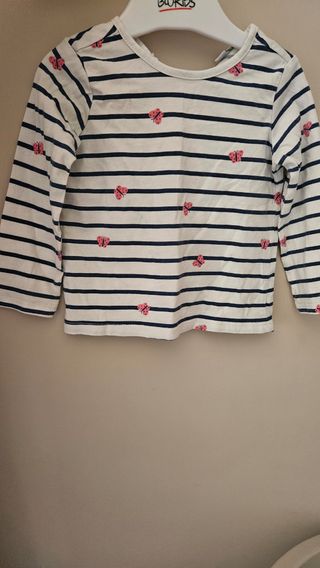 Maglietta a righe con farfalle per neonata