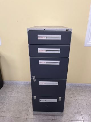Archivador Metálico Oficina 5 Cajones
3 de carpeta