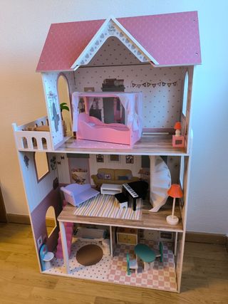 Casa de muñecas de madera Villa María