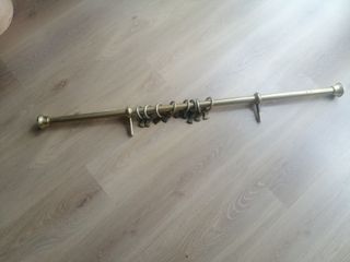 Barra cortina latón con anillas