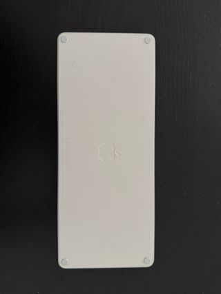 Teclado Apple Magic Keyboard A2450 Plata.
