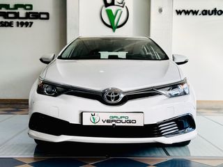 Toyota Auris 2016