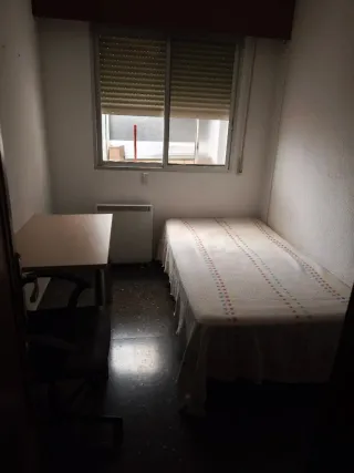 Alquilo habitación Grande