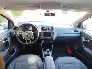 Volkswagen Polo 2016
