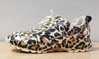 Zapatillas leopardo
