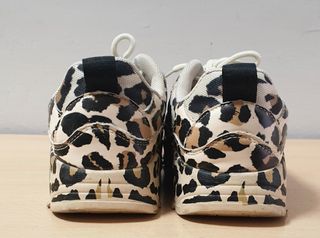 Zapatillas leopardo