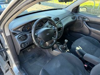 Ford Focus 2001