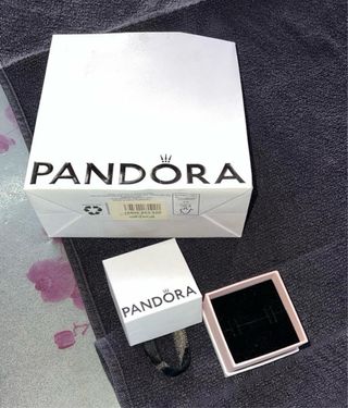 Cajas y bolsas Pandora originales