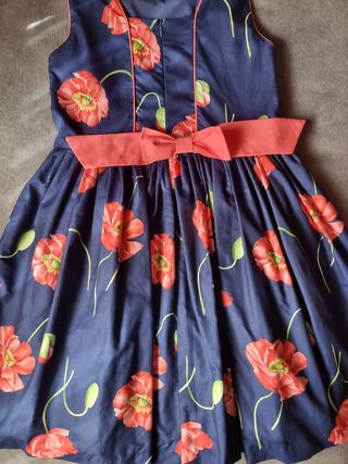 Vestido azul con estampado de amapolas 