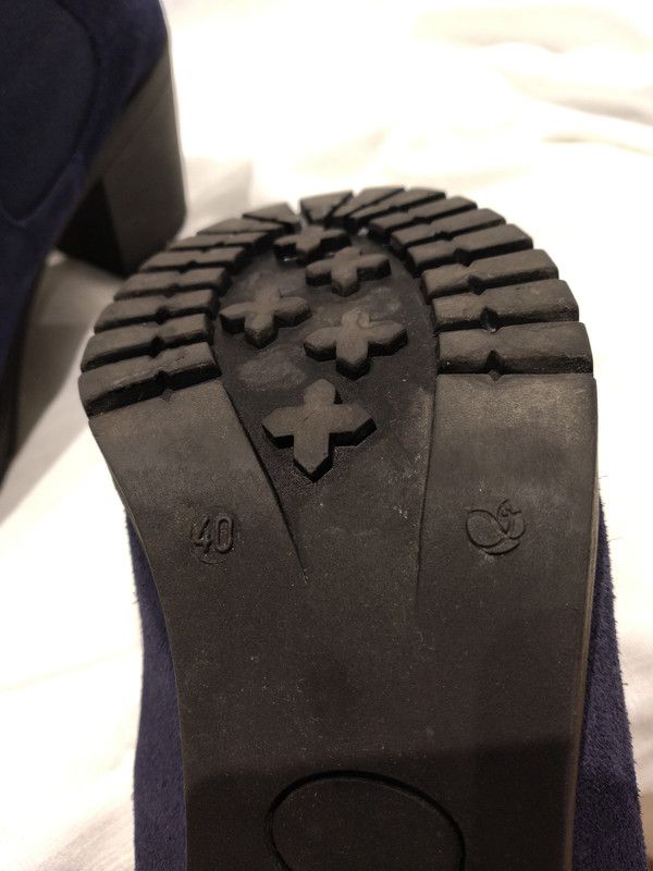 Botines serraje azul marino