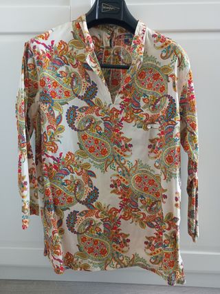 Blusa estampada multicolor