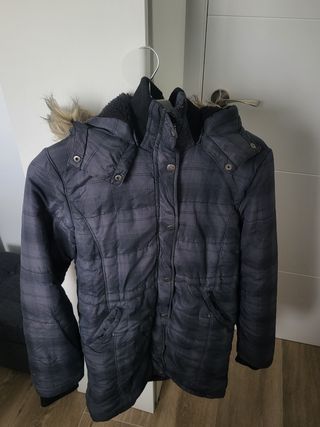 Chaqueta de cuadros gris y negra