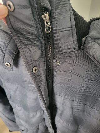 Chaqueta de cuadros gris y negra