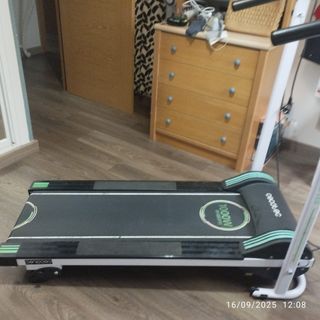 Cinta de andar Cecotec 1000W