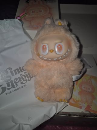 Labubu Peluche Pop Mart Happiness