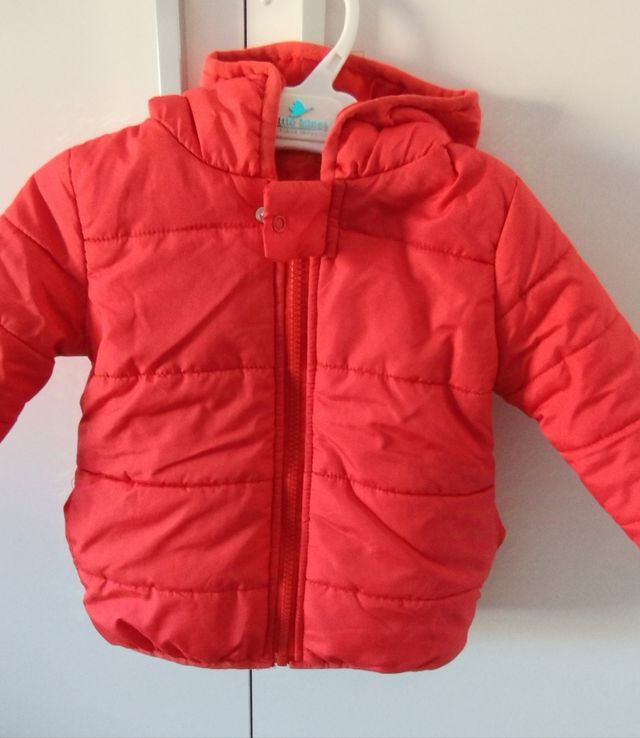 Chaqueta acolchada ligera 12 meses unisex