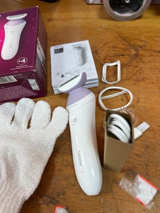 Philips Afeitadora Mujer Serie 6000 4 Acc.