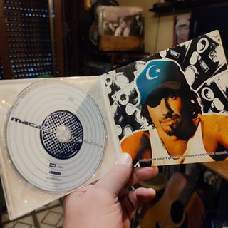 MACACO. Ingravitto CD+DVD Reggae