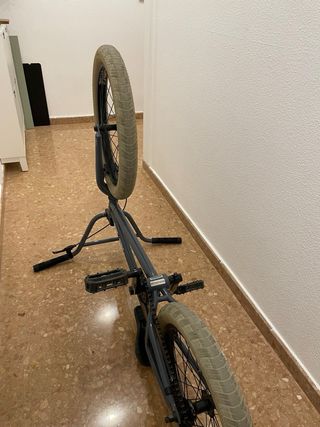 Bicicleta BMX Stolen Rampage