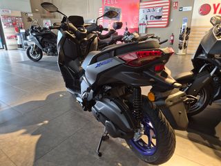 Yamaha XMAX 125
