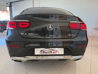 MERCEDES-BENZ GLC Coupé GLC 300 de 4MATIC