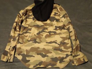 Chaqueta militar H&M cremallera capucha talla M