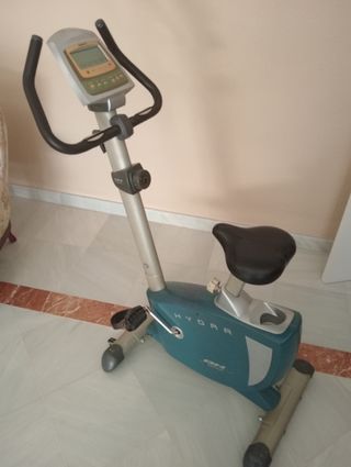Bicicleta Estática BH Fitness Hydra