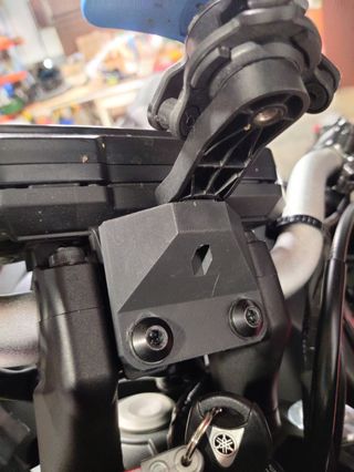 Soporte Quad Lock para Yamaha MT07