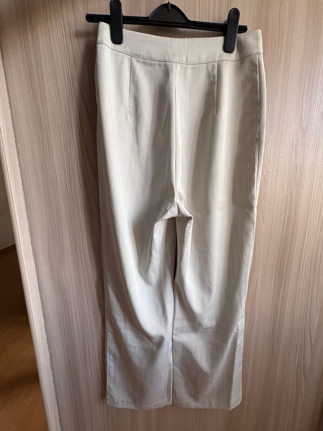 Coordinato blazer corto e pantaloni