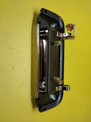 MANETA PORTON TRASERO MITSUBISHI L200 96-