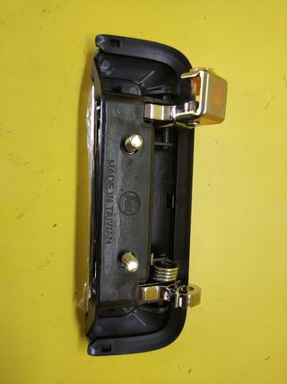 MANETA PORTON TRASERO MITSUBISHI L200 96-