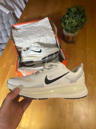 Nike Vomero 18 Zapatillas Running Hombre Mujer