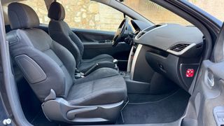 Peugeot 207 2006