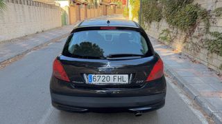 Peugeot 207 2006
