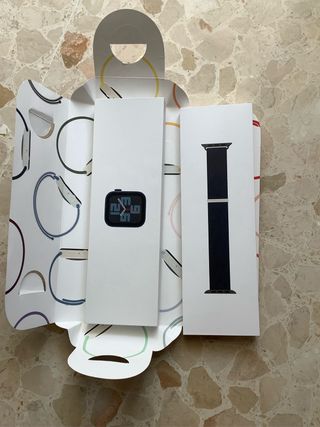 Apple Watch SE 2 44mm Negro, impoluto