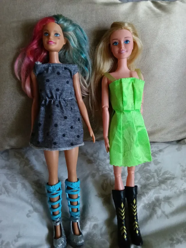 Lote de brinquedos para menina Disney, Lol, bonecas...