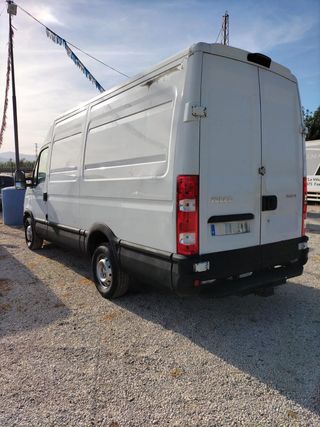 Iveco Daily L2H2