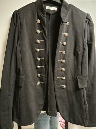 Chaqueta militar negra mujer