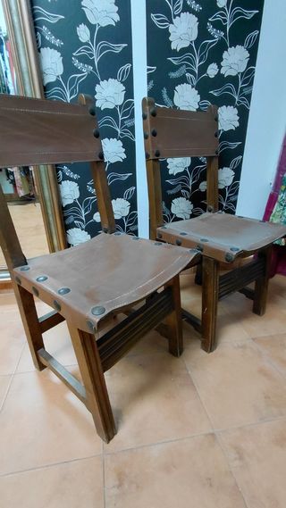 Sillas Vintage Piel y Madera Maciza