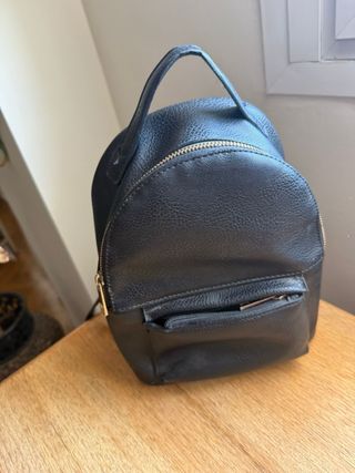 Mochila negra