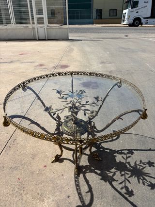 Mesa auxiliar antigua cristal y metal