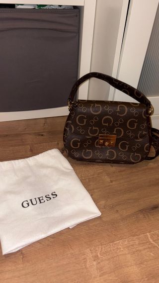 Bolso Guess Marrón y Dorado auténtico 