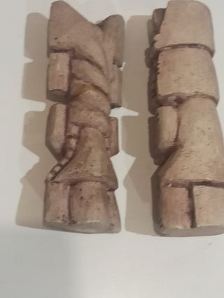 Statue in pietra azteca