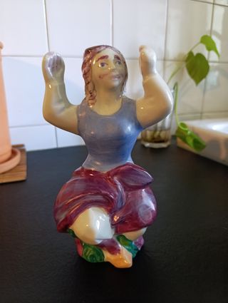 Figura mujer El Castro Sargadelos