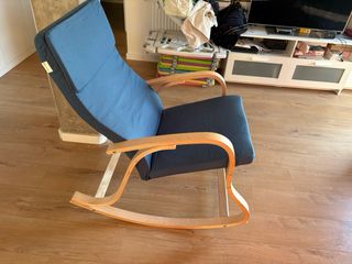 Mecedora / Sillón de lactancia azul