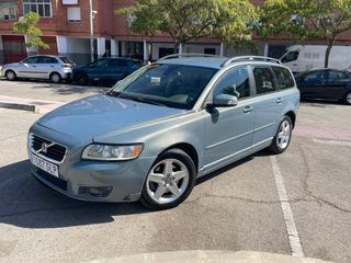 Volvo V50 2009